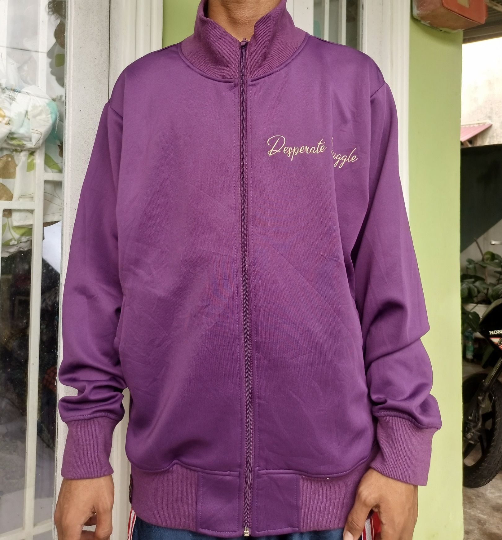 Japanese Brand DIVINE RETRIBUTION Desperate Struggle Battou Musume Girl Size US XL / EU 56 / 4 - 2 Thumbnail