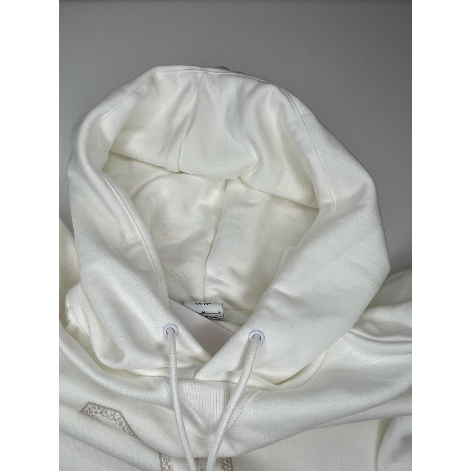 Nike Nike Kobe Bryant Men’s large Mamba Hoodie Halo White Size US L / EU 52-54 / 3 - 5 Thumbnail
