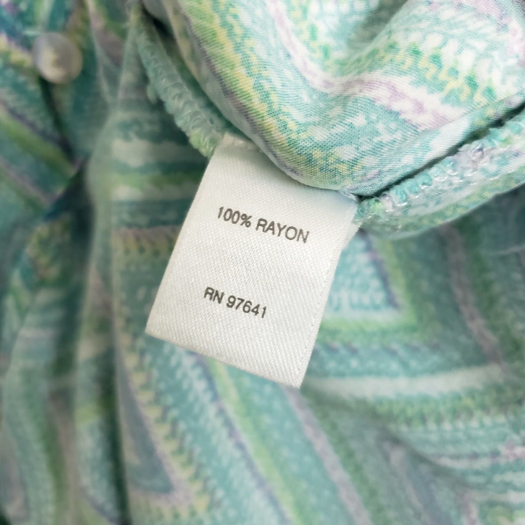J. Jill J. Jill Womens Button Front Tank Top Sz S V-Neck Sleeveless Green Purple Chevron - 19" Width 24" Length - Basic Rayon Shirt Size S / US 4 / IT 40 - 6 Thumbnail