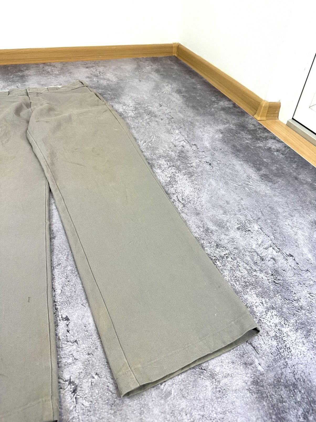 Dickies Vintage Dickies Faded Opium Distressed Y2K Skater Work Pants Size US 31 - 9 Thumbnail