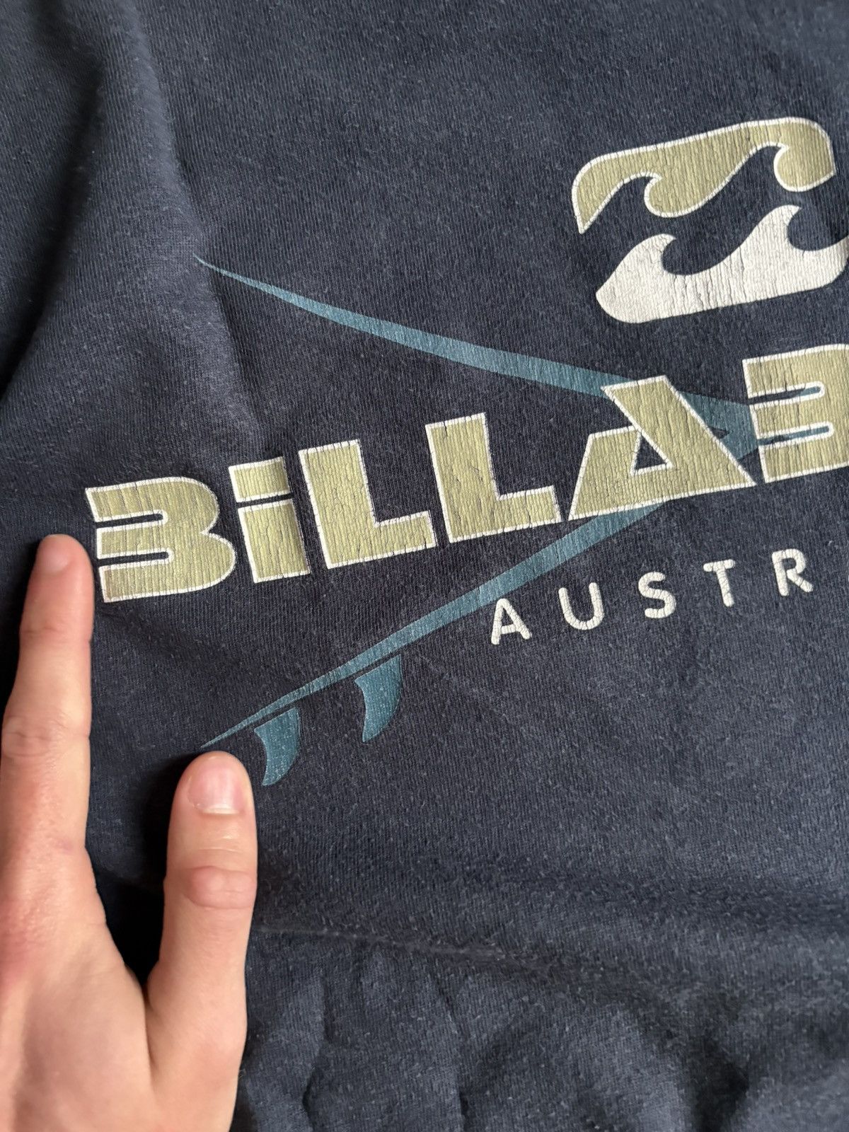 Billabong Rare 90s Billabong Distressed Faded Australian Surf T-Shirt Size US XL / EU 56 / 4 - 3 Thumbnail