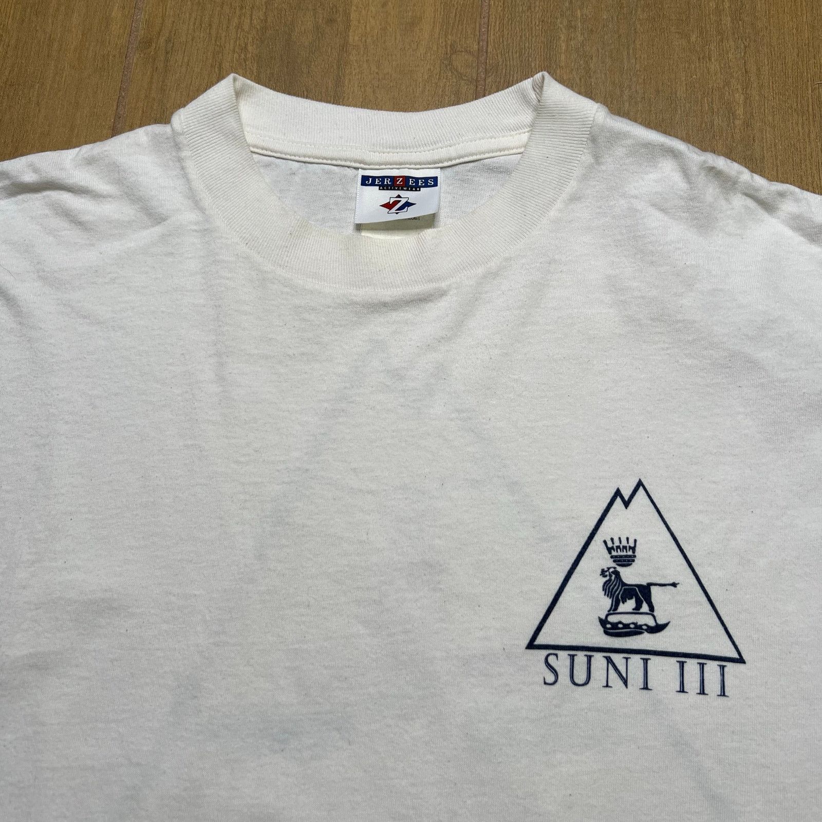 Jerzees Vintage 90s "SUNI III: Rootes to the Great American West" L Size US L / EU 52-54 / 3 - 1 Thumbnail