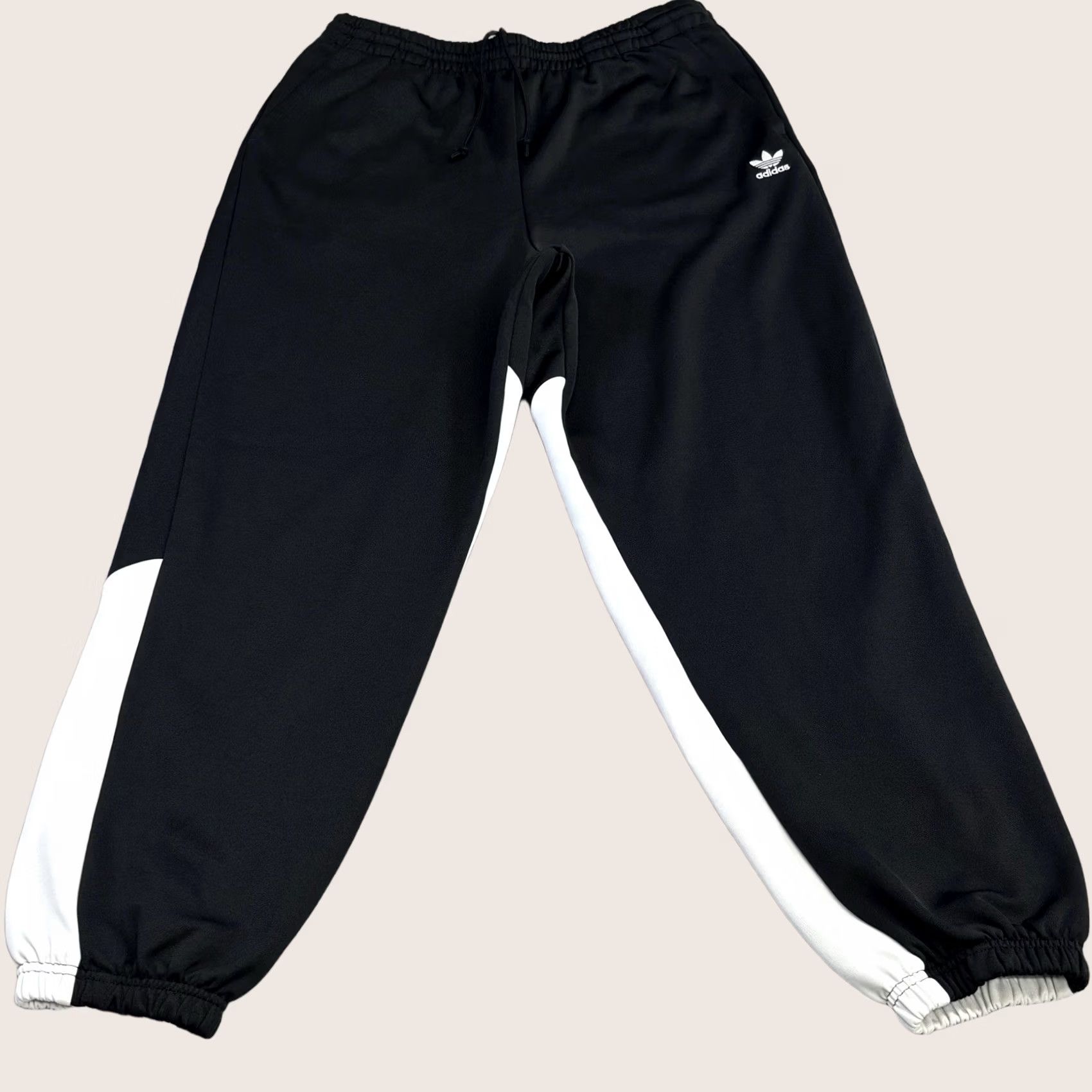 Adidas VINTAGE Adidas Originals Track Pants Womens Black White Logo Large UK14? Size 36" / US 14 / IT 50 - 1 Thumbnail
