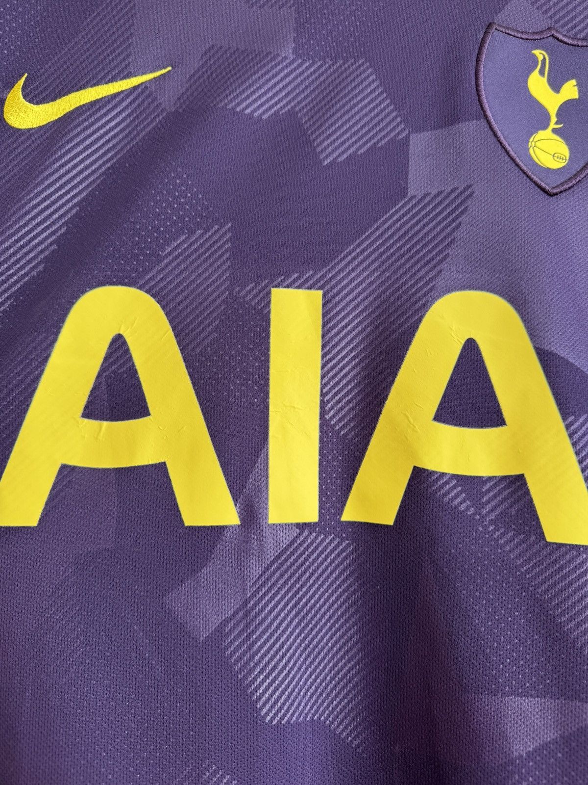 Nike Tottenham Hotspur 2017-2018 Third Soccer Jersey Football Kit Size US L / EU 52-54 / 3 - 10 Thumbnail
