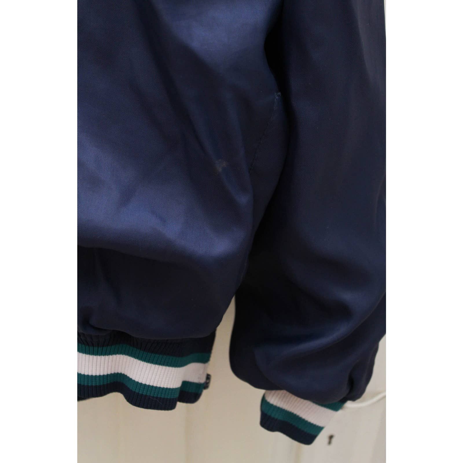Starter Randy JOHNSON 51 Seattle Mariners 90s STARTER jacket L vtg Size US L / EU 52-54 / 3 - 4 Thumbnail