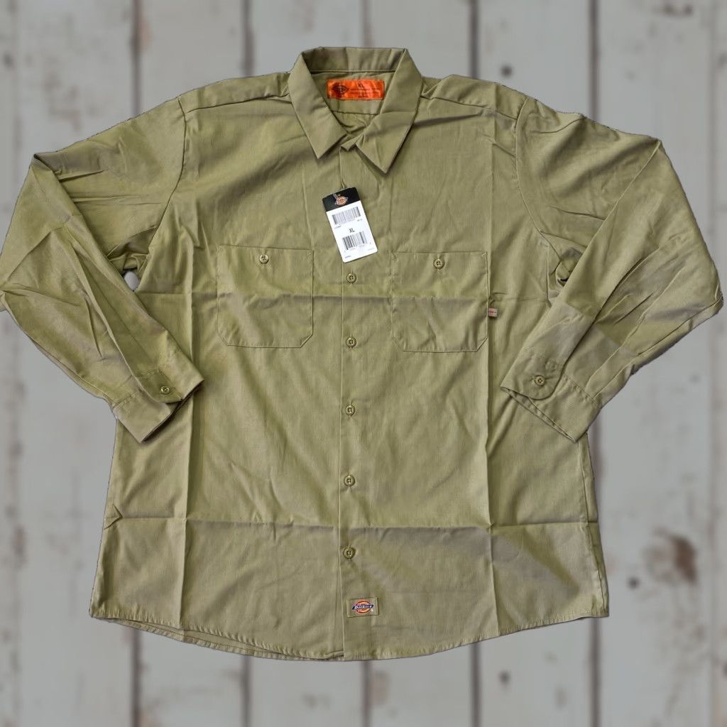 Dickies Dickies Shirt Mens Long Sleeve Work Shirt XL Beige Khaki Pockets Button Up Construction Beige Mens XL Size US XL / EU 56 / 4 - 1 Thumbnail
