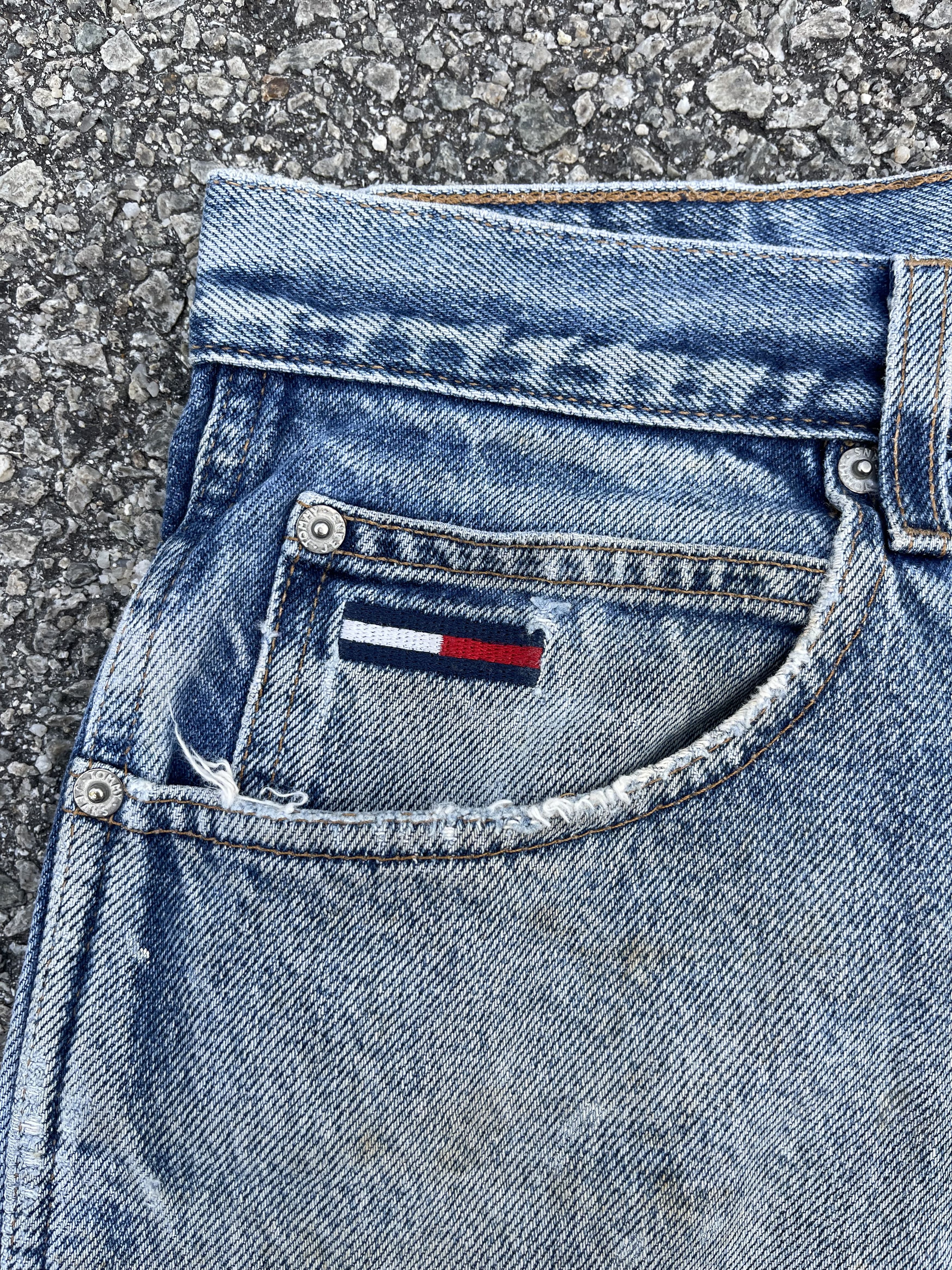 Tommy Hilfiger 90s Tommy Hilfiger Crazy Baggy Carpenter Wide Leg Travis Size US 32 / EU 48 - 4 Thumbnail
