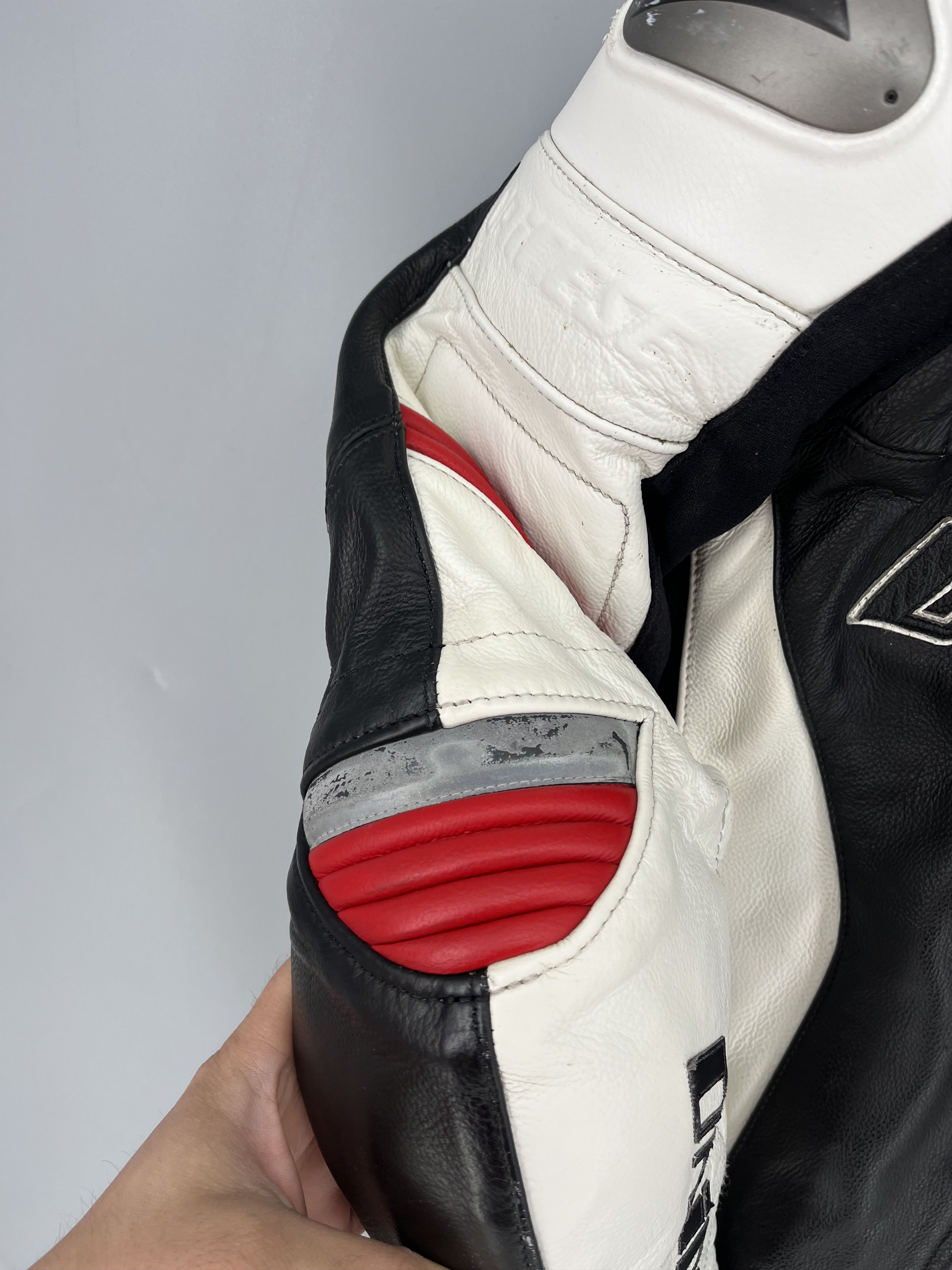 Leather Dainese Racing 3 Leather Perforated Motorcycle Jacket Size US L / EU 52-54 / 3 - 8 Thumbnail