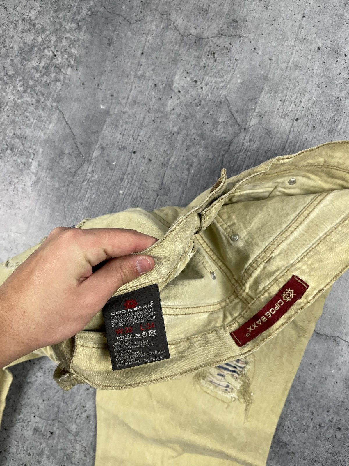 Japanese Brand INDIGO VINTAGE EXTREME RIP-FRONT STRAIGHT LEG OPIUM JEANS Size US 32 / EU 48 - 6 Thumbnail