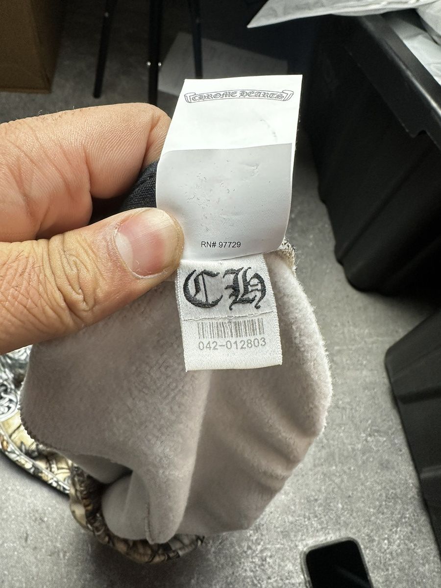 Chrome Hearts × NOCTA × Nike Chrome Hearts x Nike Nocta Cross Patch Camo Sweatpants Size US 34 / EU 50 - 16 Thumbnail