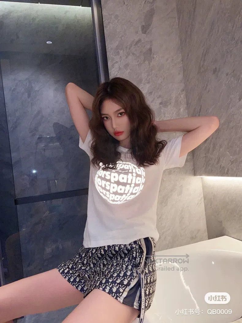 Dior Dior Super cool luminous cool letter spherical T-shirt Size S / US 4 / IT 40 - 7 Thumbnail