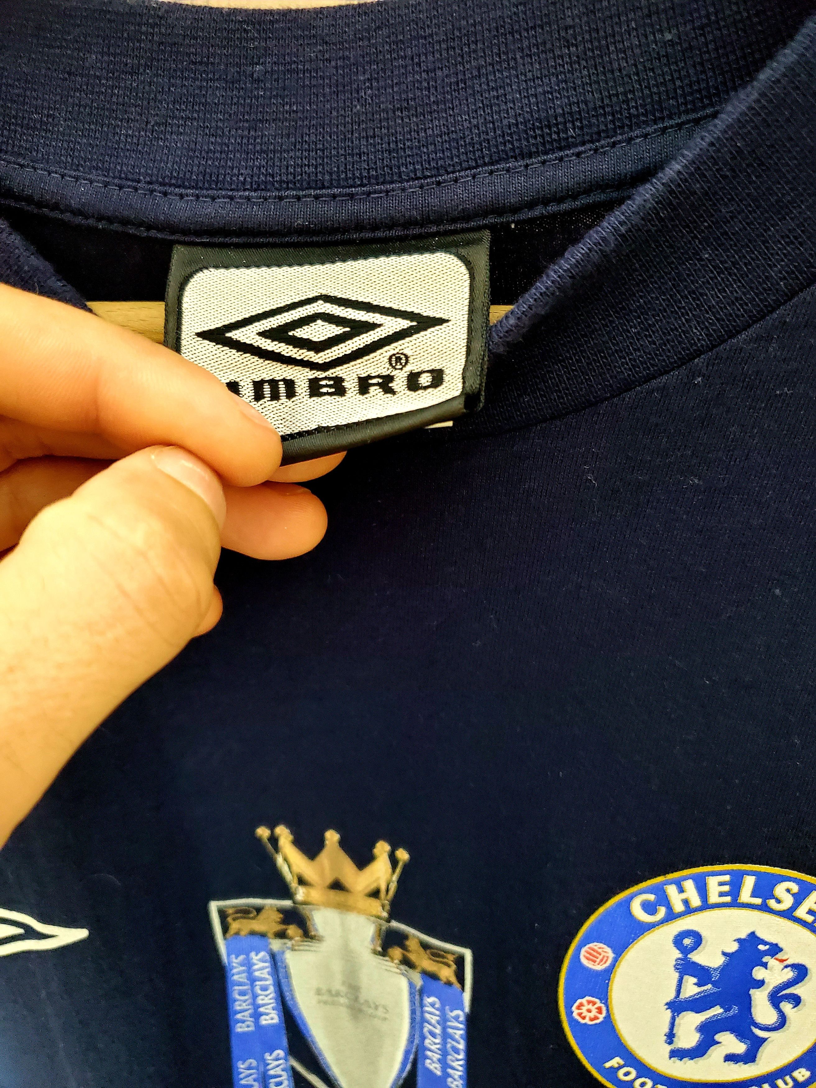 Chelsea Soccer × Umbro × Vintage Vintage Umbro Chelsea Champions Football Shirt Soccer XL Size US XL / EU 56 / 4 - 4 Thumbnail