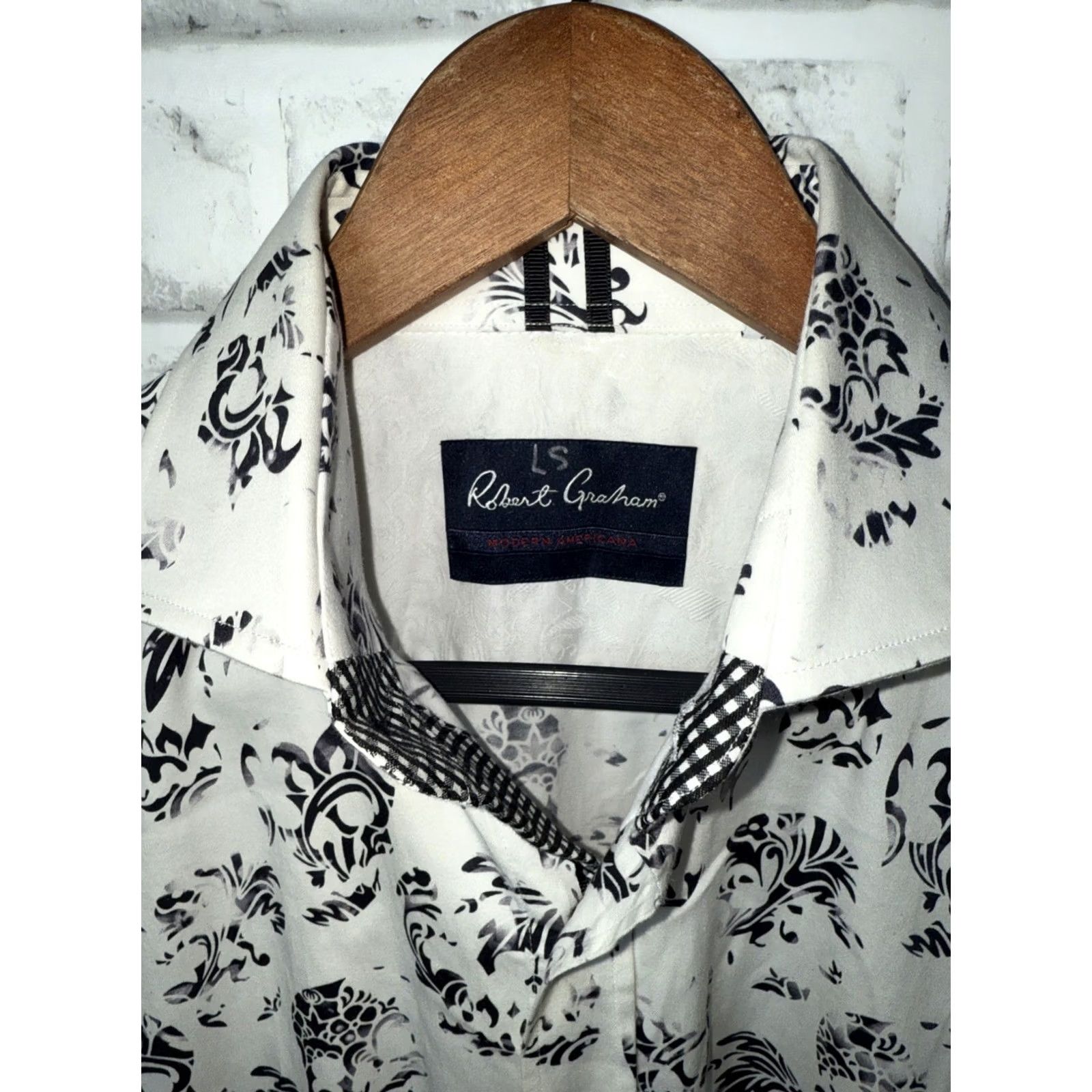 Robert Graham Robert Graham Skull Print Shirt Mens XS Modern Americana Size US XS / EU 42 / 0 - 2 Thumbnail