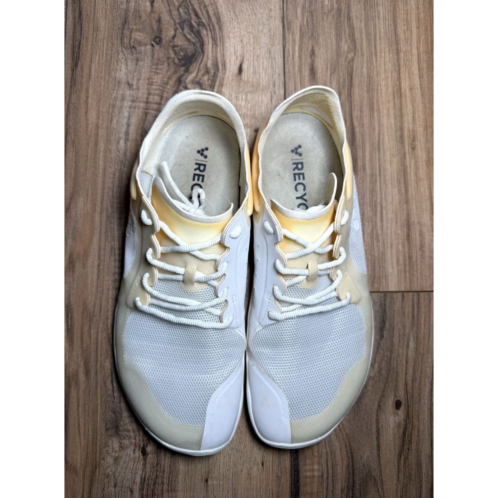Vivobarefoot VivoBarefoot Women's Primus Lite III Minimalist Trainers Bright White EU40 US9 Ladies Running Sneakers Size US 10 / IT 40 - 6 Thumbnail