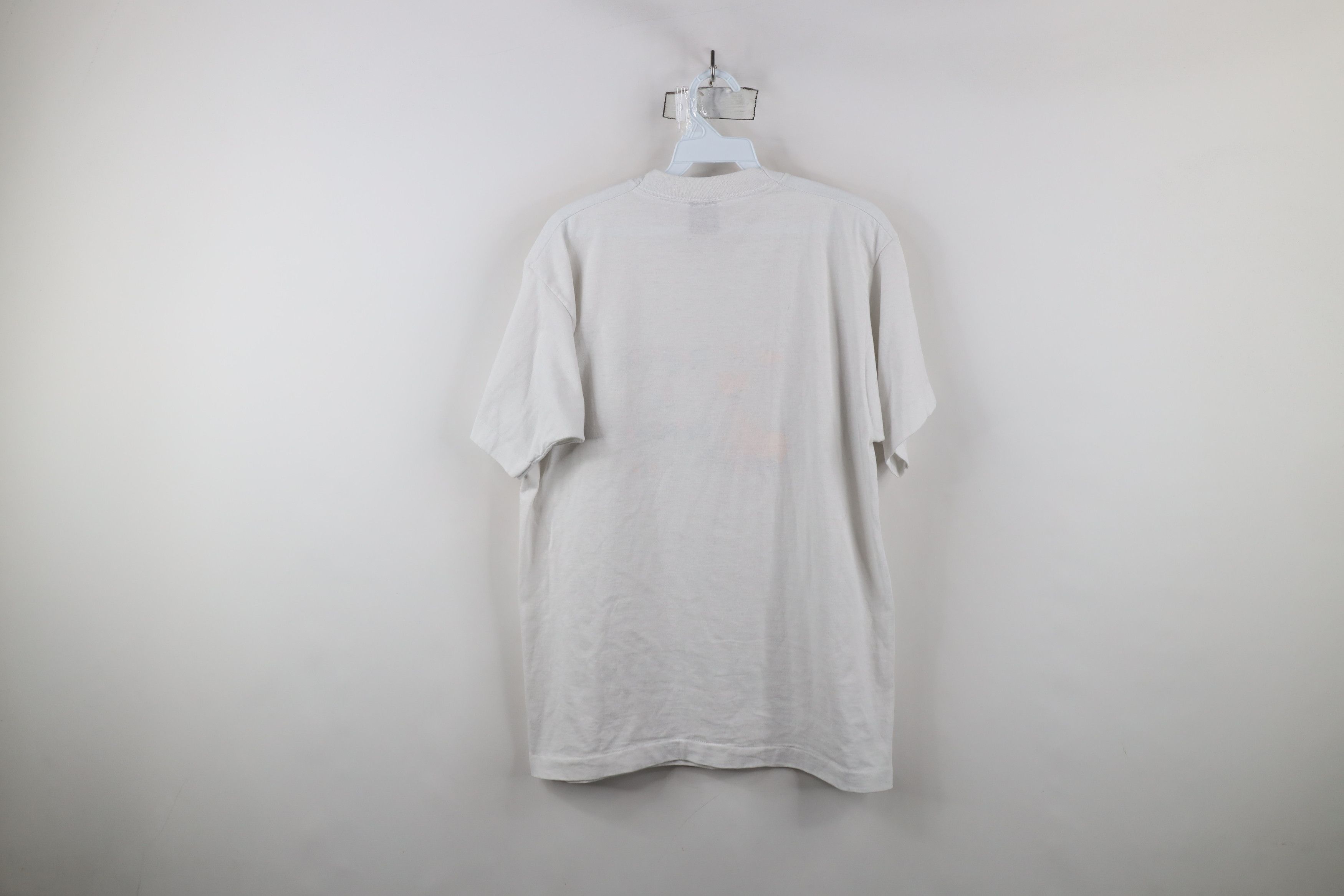 Vintage Vintage 90s Streetwear Challenge Road Race Cat T-Shirt USA Size US L / EU 52-54 / 3 - 10 Thumbnail