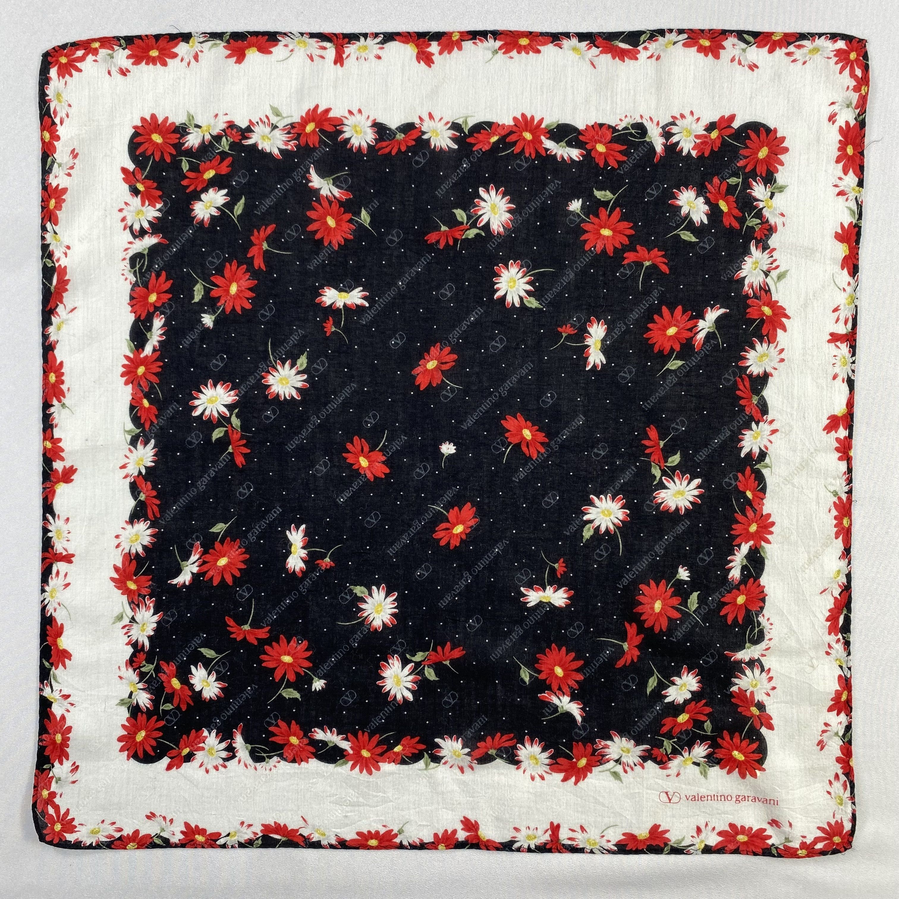 Valentino × Vintage Valentino Garavani Bandana/ Handkerchief / Neckerchief-P1344 Size ONE SIZE - 1 Thumbnail