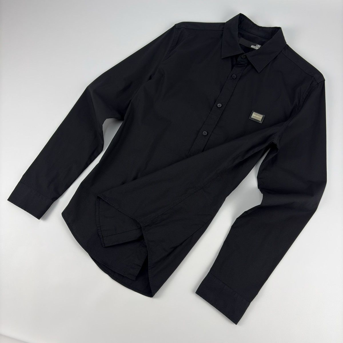 Moschino Love Moschino Shirt Button Up metal logo Size US M / EU 48-50 / 2 - 5 Thumbnail