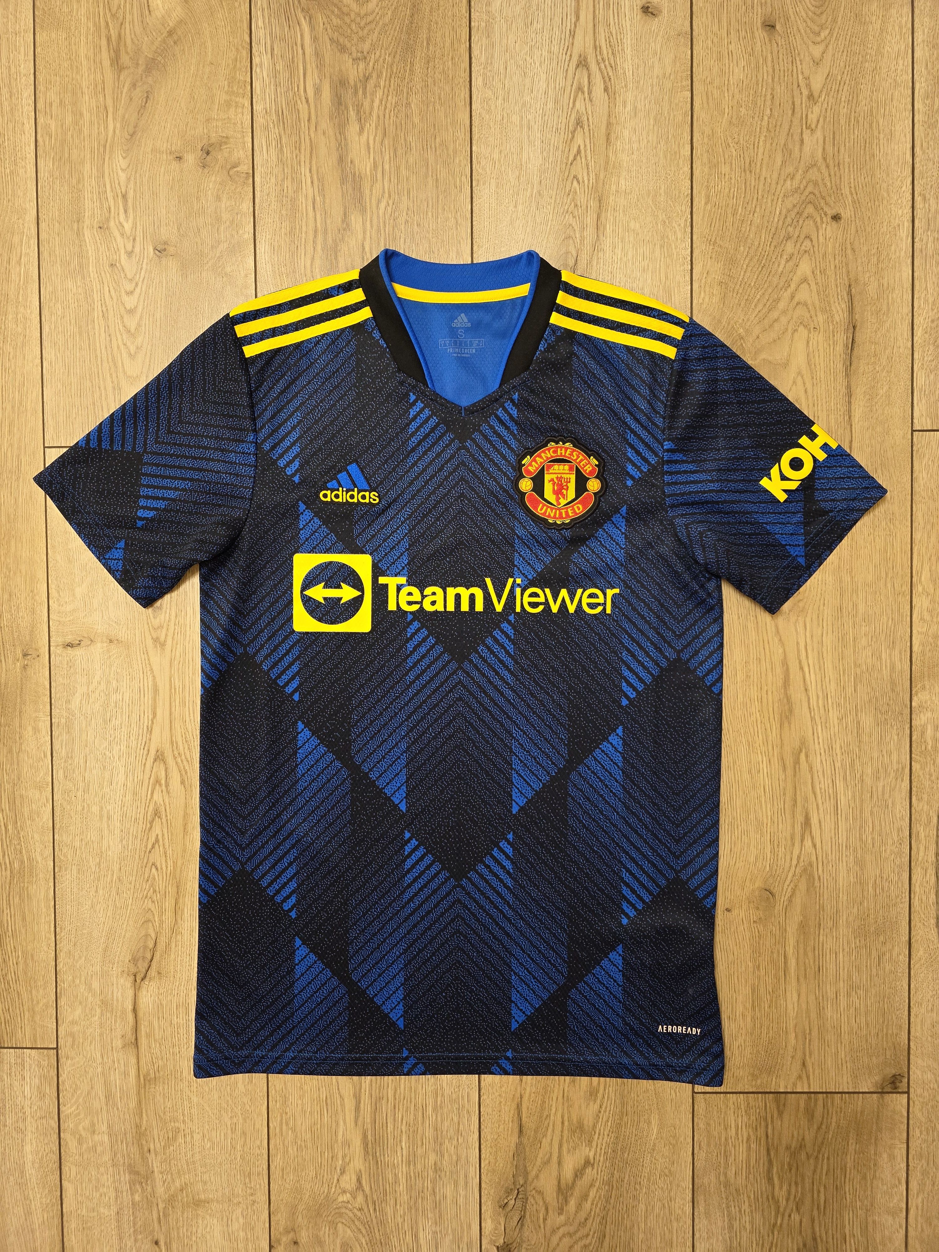 Adidas MANCHESTER UNITED 2021 2022 THIRD FOOTBALL SOCCER JERSEY Size US S / EU 44-46 / 1 - 1 Thumbnail
