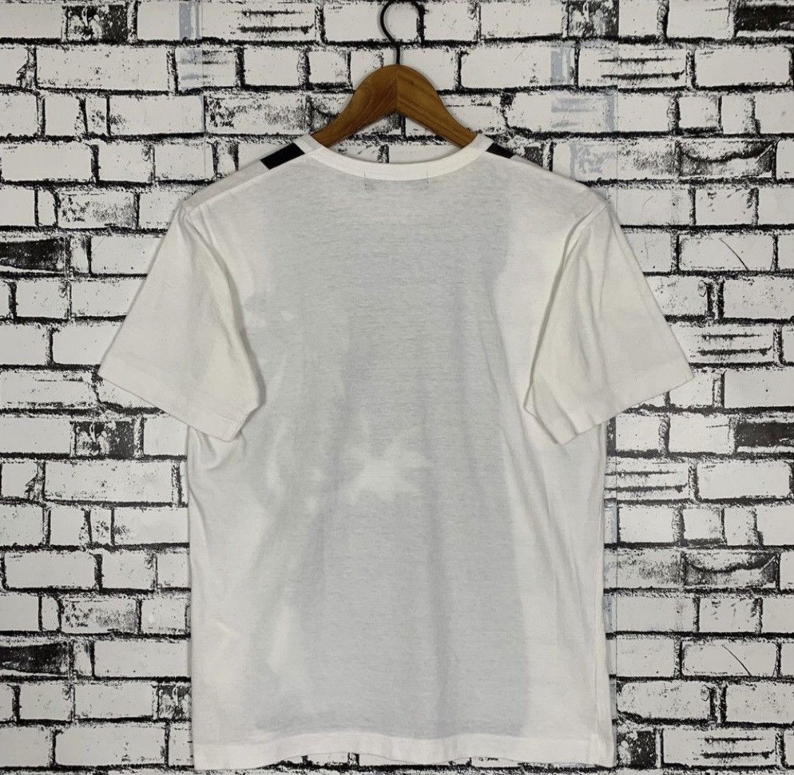 Comme des Garcons × Designer × Japanese Brand Vintage T-Shirt Comme des Garcons Overprint Size US M / EU 48-50 / 2 - 5 Thumbnail