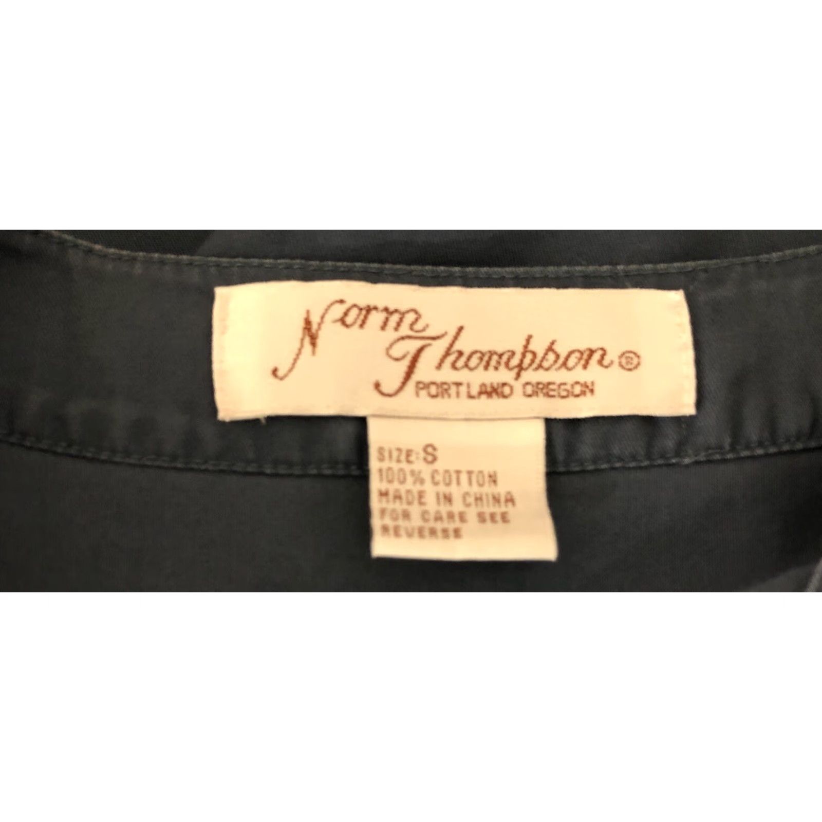 Jim Thompson VINTAGE Norm Thompson Vest Shirt Women XS Blue Sleeveless Button Front Pockets Twill Cargo Grunge Retro Work 90s Womens Size S / US 4 / IT 40 - 4 Thumbnail