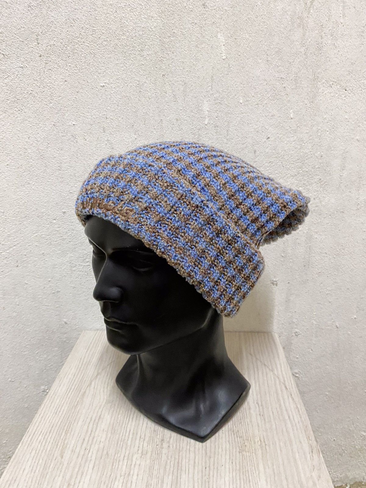 Invicta Invicta Plain Beanie Hat Size ONE SIZE - 4 Thumbnail