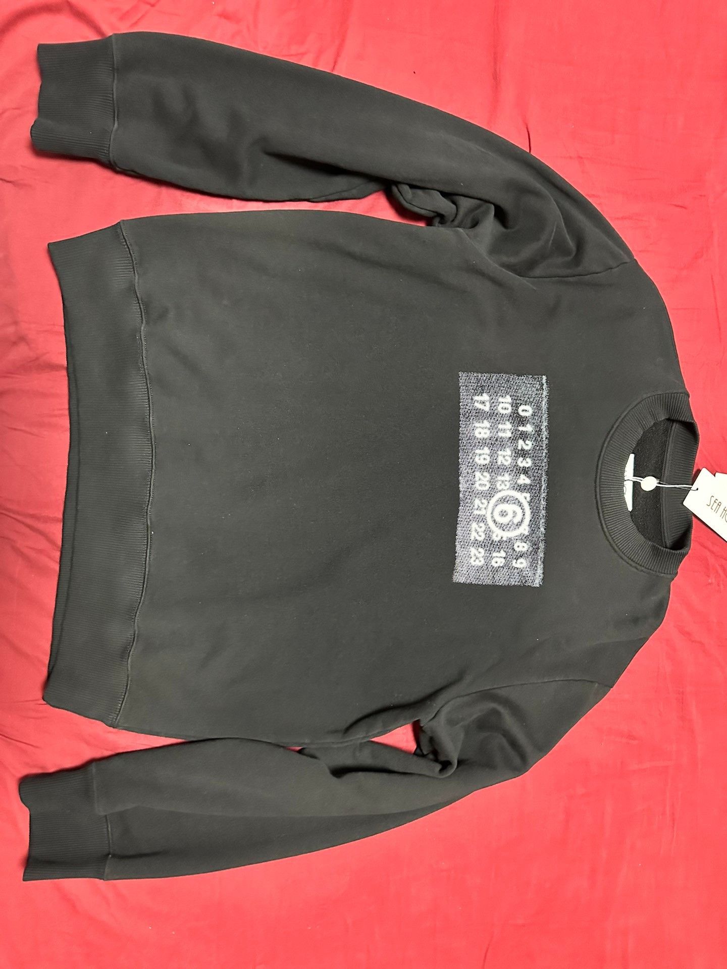 Maison Margiela Maison Margiela Long-sleeved round-neck pullover printed sw Size US S / EU 44-46 / 1 - 1 Thumbnail