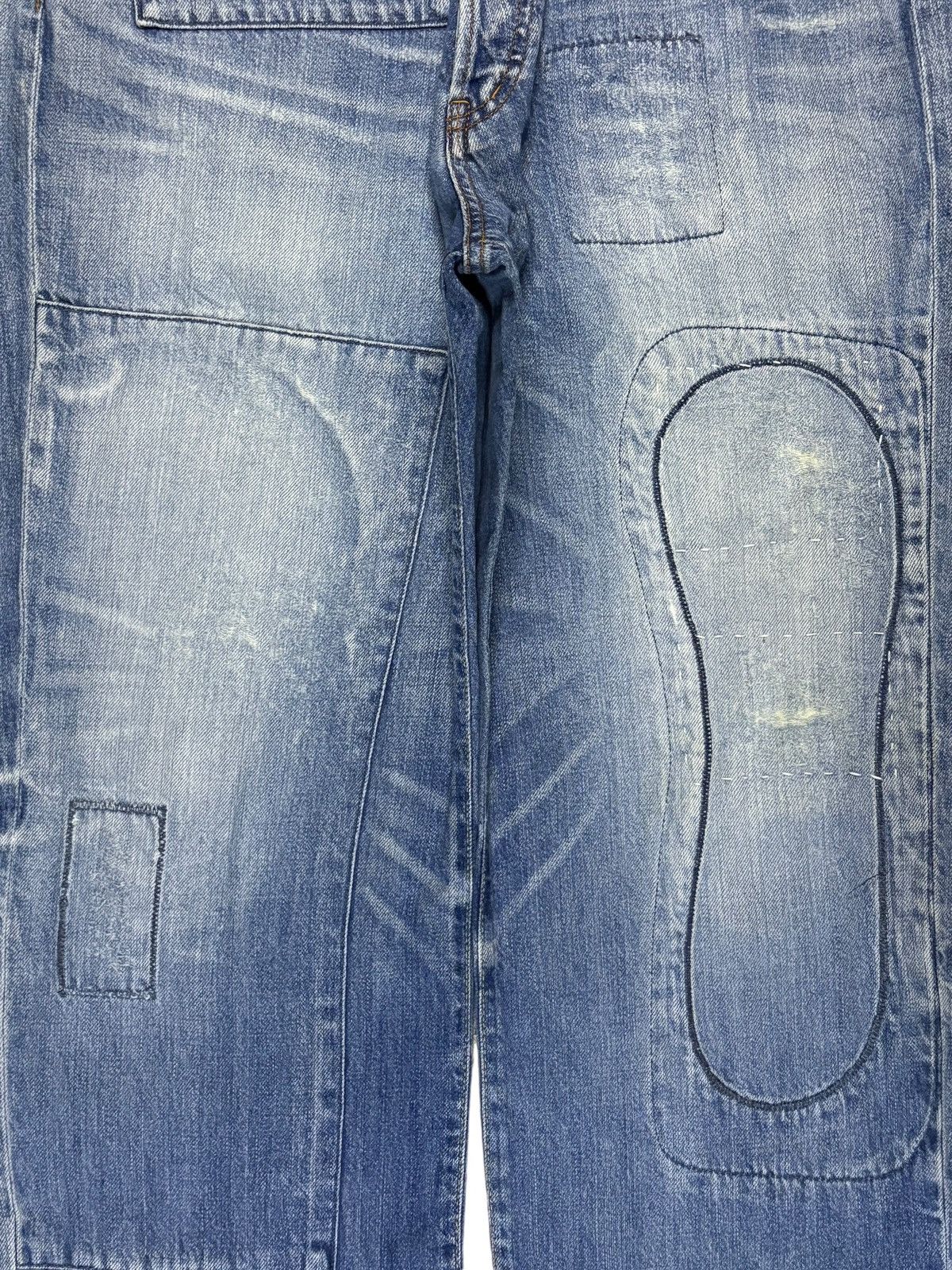 Japanese Brand Vintage Japanese Brand Faded Blue Wash Patched Baggy Jeans Size US 31 - 5 Thumbnail