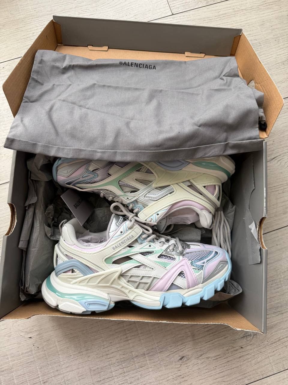 Balenciaga BALENCIAGA TRACK 2.0 MULTICOLOR Size US 10 / IT 40 - 1 Thumbnail