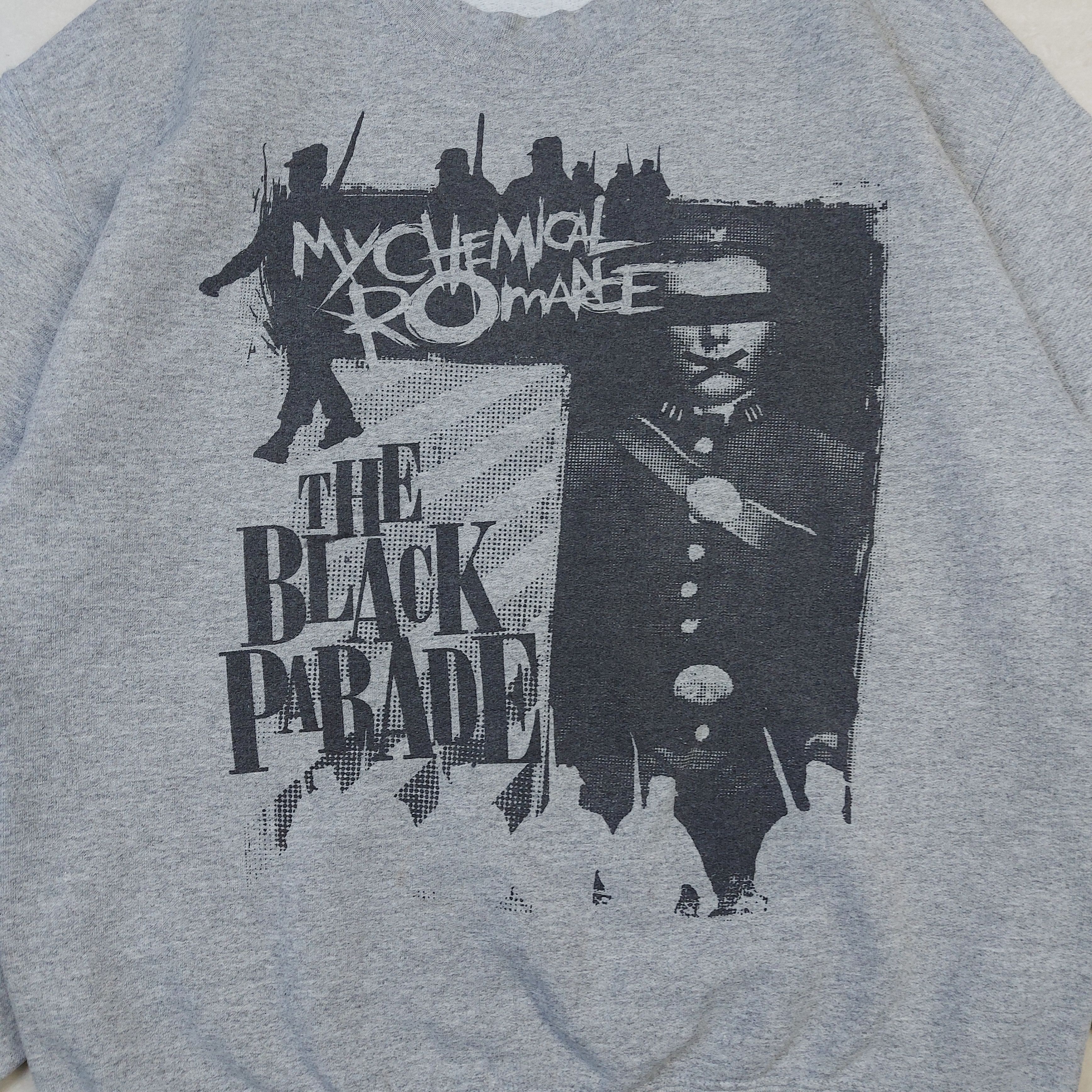 My Chemical Romance Vintage 2006 My Chemical Romance The Black Parade Sweatshirt Size US M / EU 48-50 / 2 - 6 Thumbnail