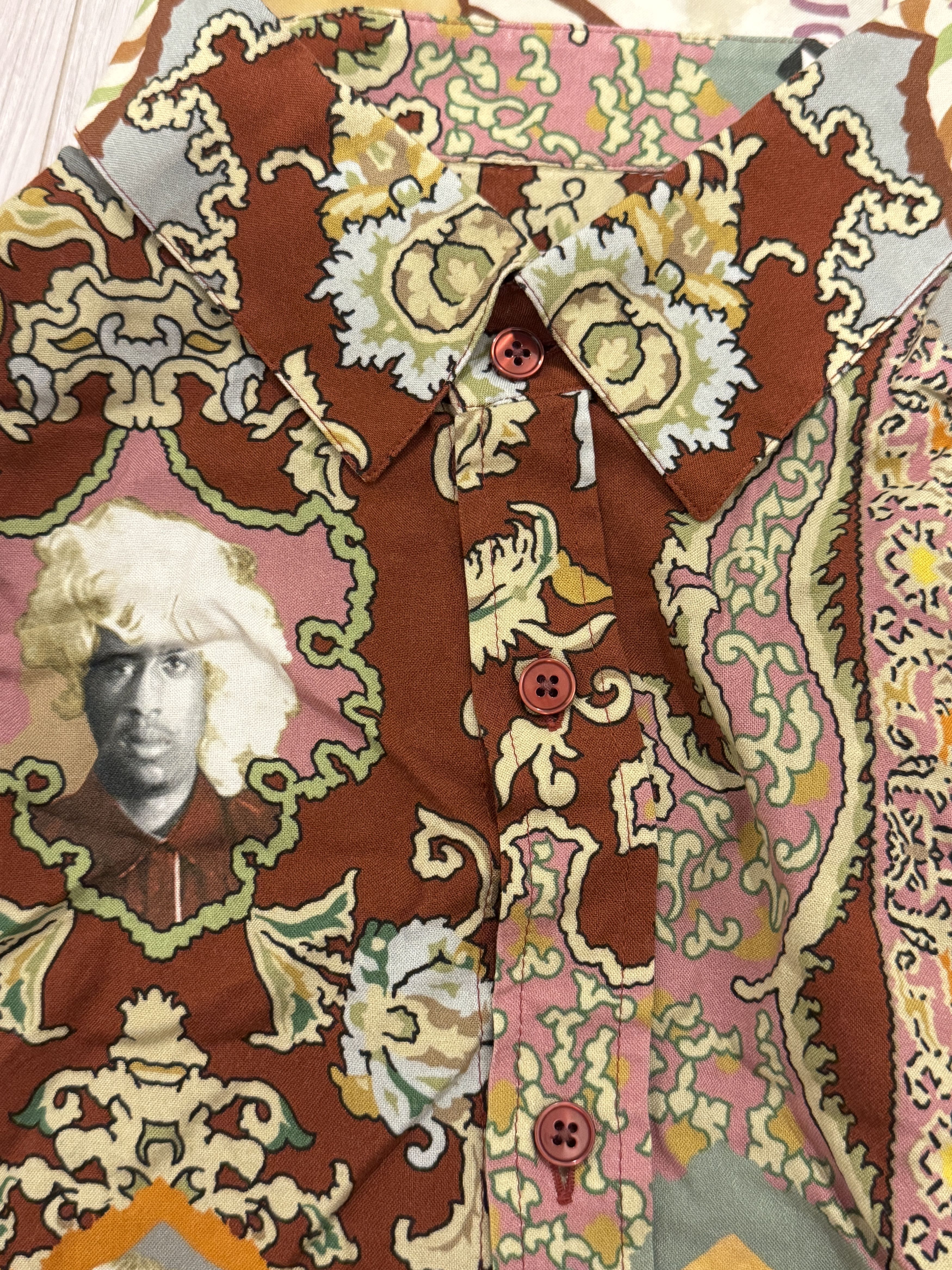 Martine Rose Martine Rose red paisley portrait button-up shirt Size US S / EU 44-46 / 1 - 6 Thumbnail