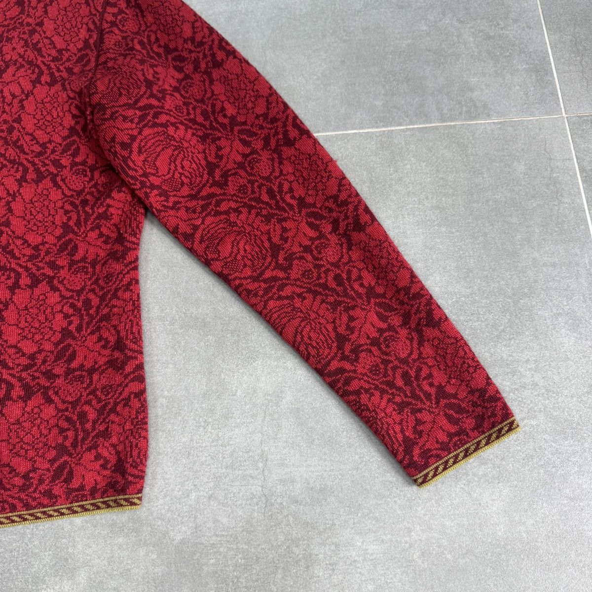 Vintage Vintage Oleana Wool Floral Women Button Cardigan Sweater Size M / US 6-8 / IT 42-44 - 8 Thumbnail