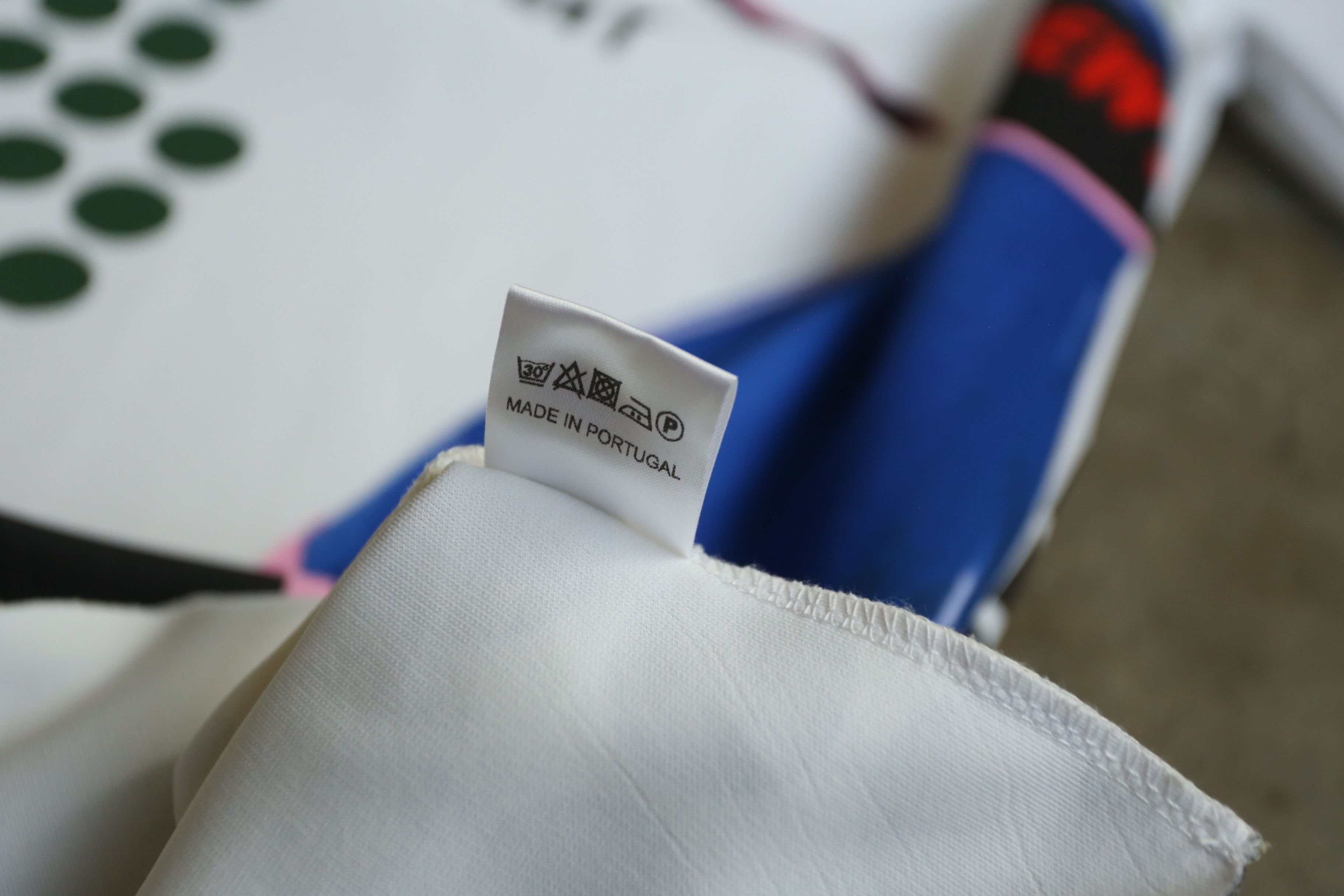 Raf Simons Raf Simons - S/S 14 - "So Good So Many" Neoprene Top Size US L / EU 52-54 / 3 - 6 Thumbnail