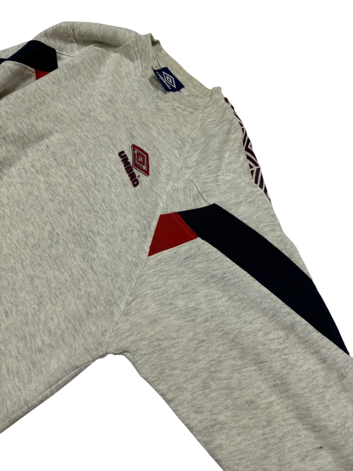 Umbro × Vintage Vtg🔥90’s OG Umbro Pullover Sweatshirt Size US L / EU 52-54 / 3 - 9 Thumbnail