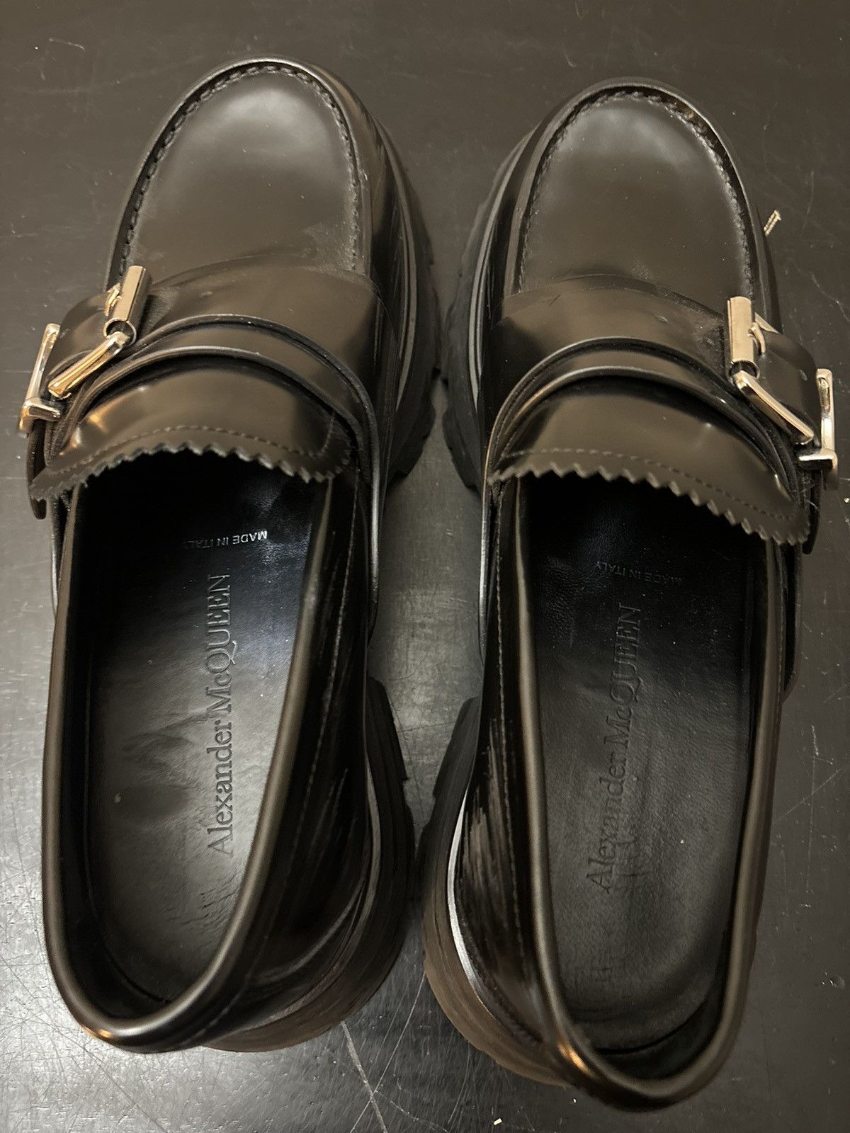 Alexander McQueen Alexander McQueen Wander Patent Leather Buckle Loafers Black Size US 10 / EU 43 - 8 Thumbnail