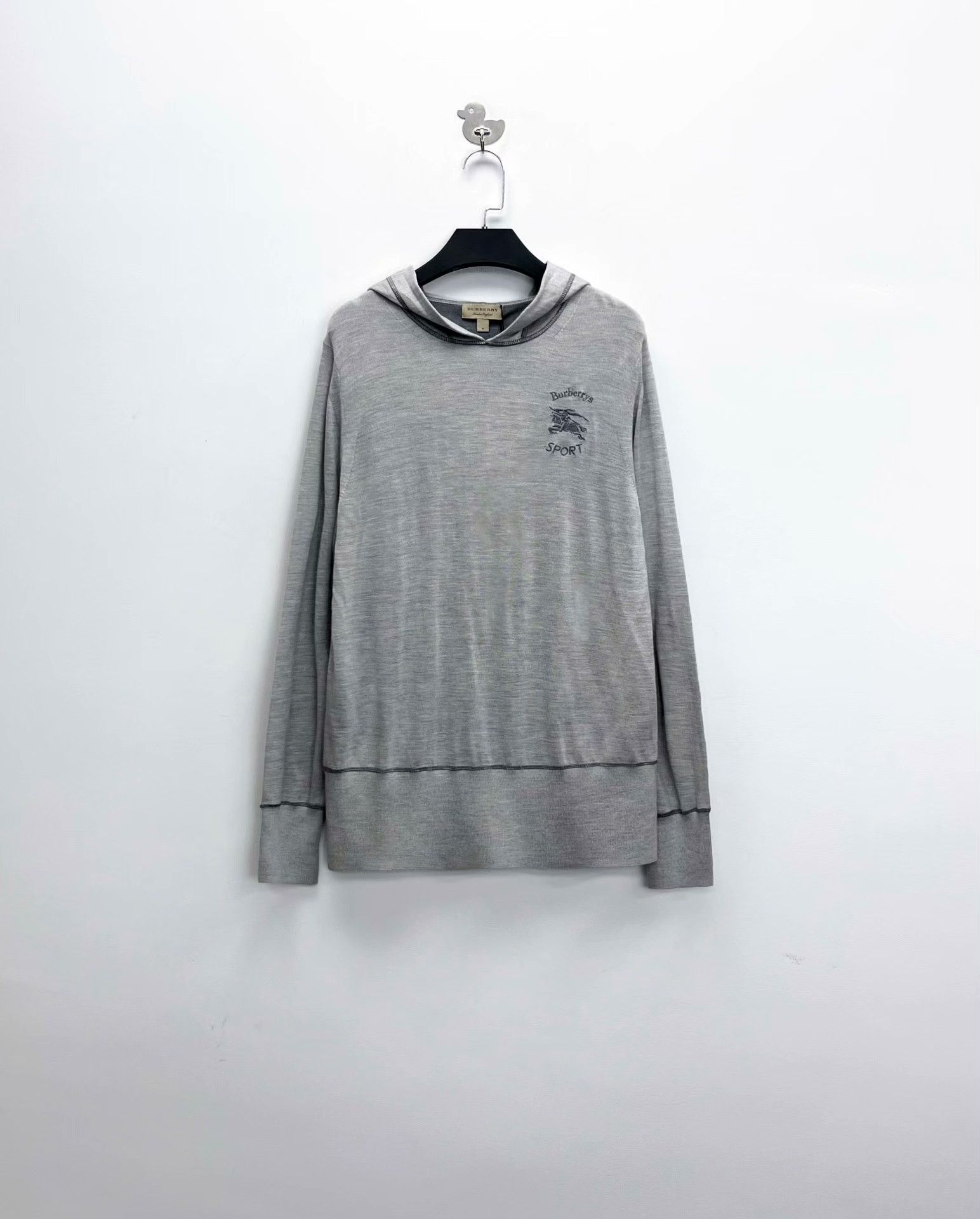 Burberry Burberry Retro Embroidered Multi Hoodie M Men Size US M / EU 48-50 / 2 - 1 Thumbnail