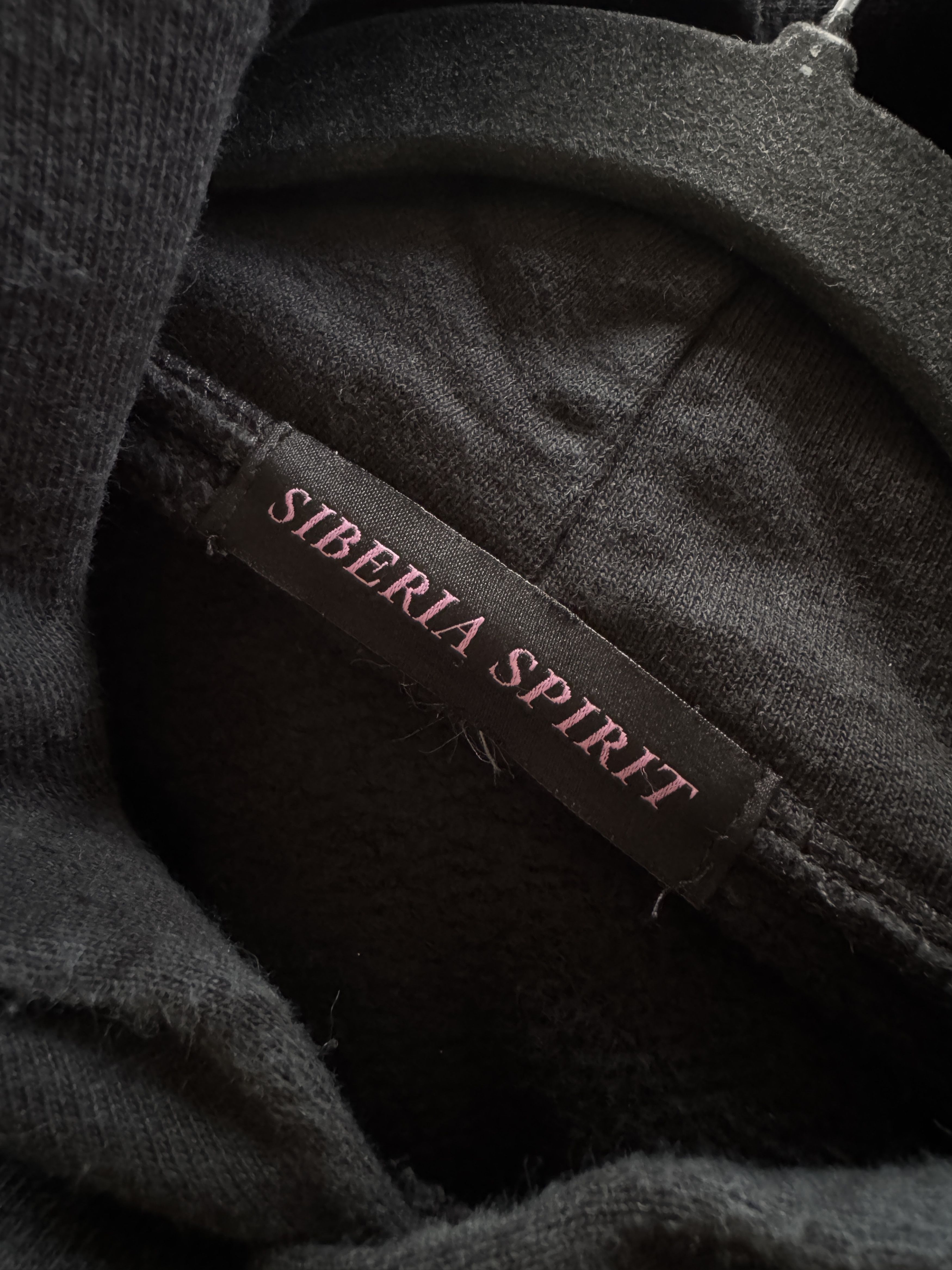 Siberia Hills Siberia Hills Anime Girls Hoodie Size US XL / EU 56 / 4 - 7 Thumbnail