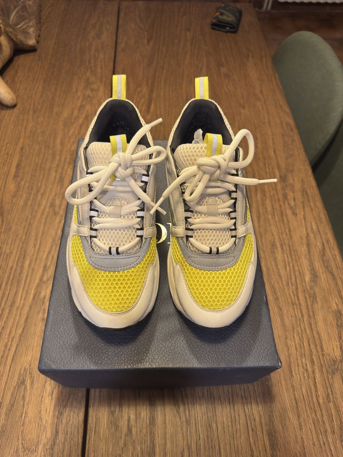 Dior Dior b22 yellow/white Size US 7.5 / EU 40-41 - 2 Thumbnail