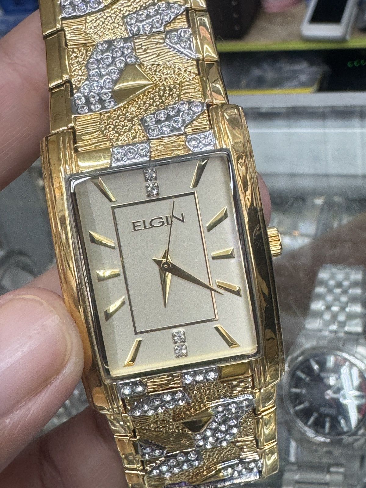 Elgin Watch  36 mm diameter  8 inches long