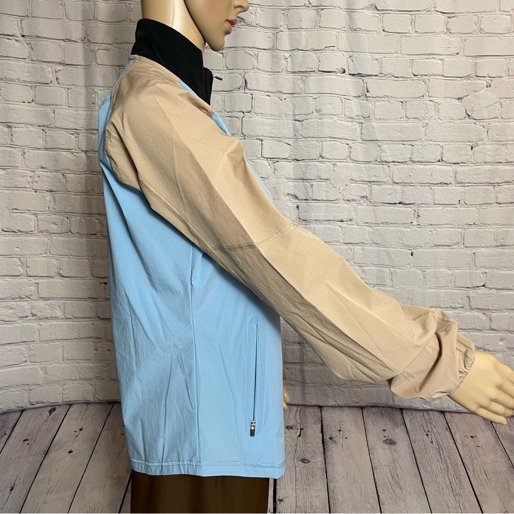 Fila NWT New $90 FILA Wild Card Blue Beige Jacket Size M Size M / US 6-8 / IT 42-44 - 4 Thumbnail