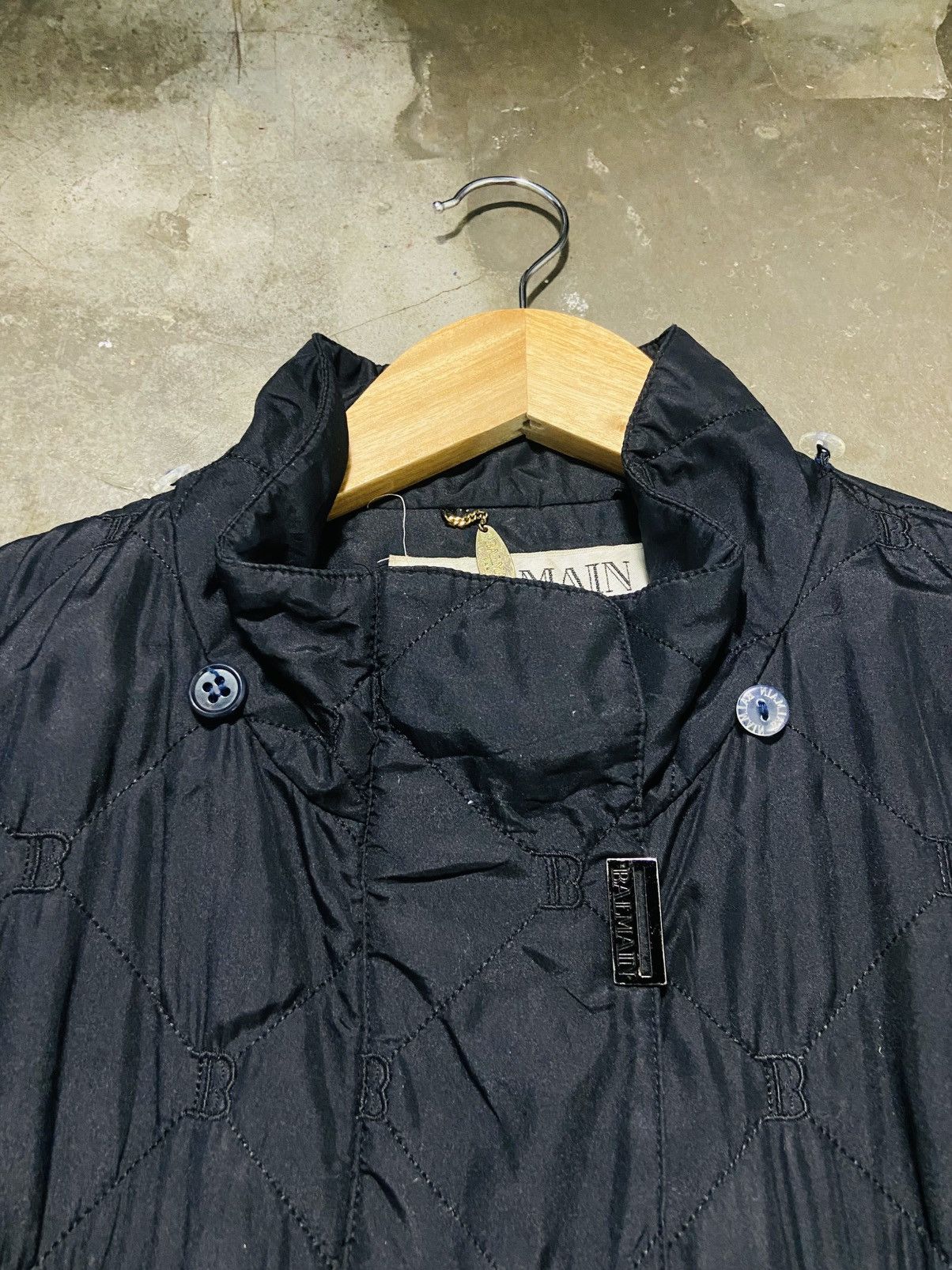 Balmain Vintage Balmain Nylon Zipper Distressed Jacket Size US L / EU 52-54 / 3 - 8 Thumbnail