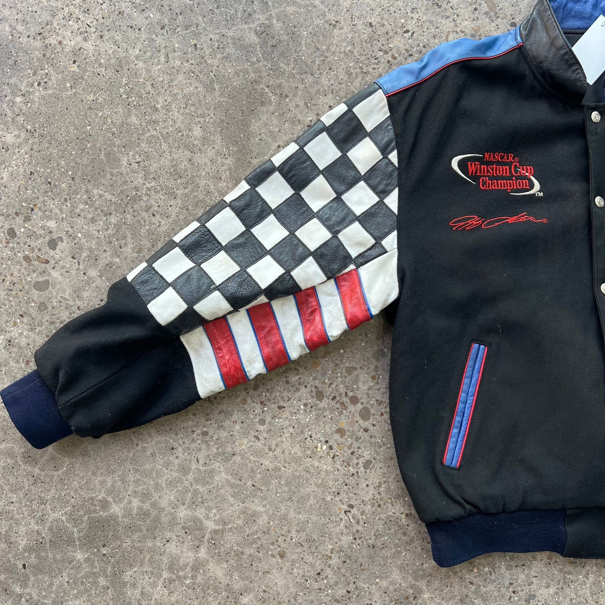 NASCAR × Vintage Vintage Jeff Gordon #24 NASCAR Racing DuPont Bomber Jacket Size US L / EU 52-54 / 3 - 5 Thumbnail