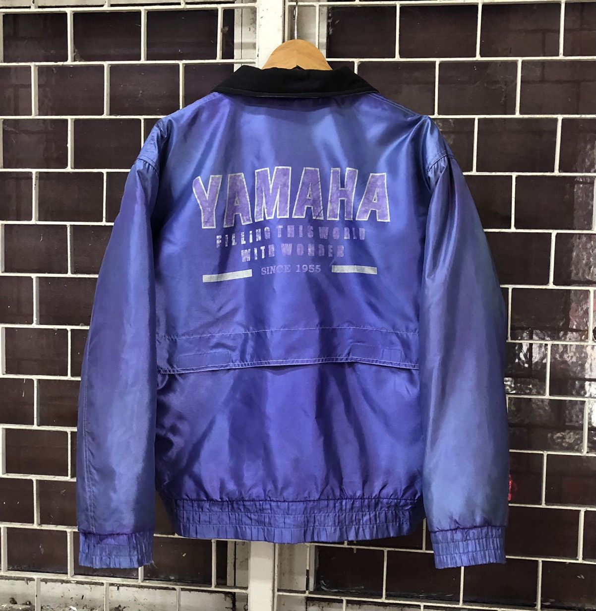Sports Specialties VTG YAMAHA Faded THRASHED DISTRESSED Racing Bomber Jacket Size US M / EU 48-50 / 2 - 9 Thumbnail