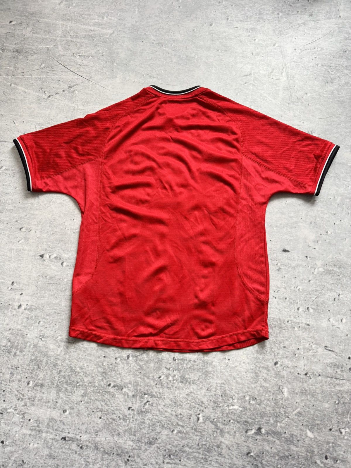 Umbro × Vintage Umbro Manchester United vintage jersey tee Size US L / EU 52-54 / 3 - 2 Thumbnail