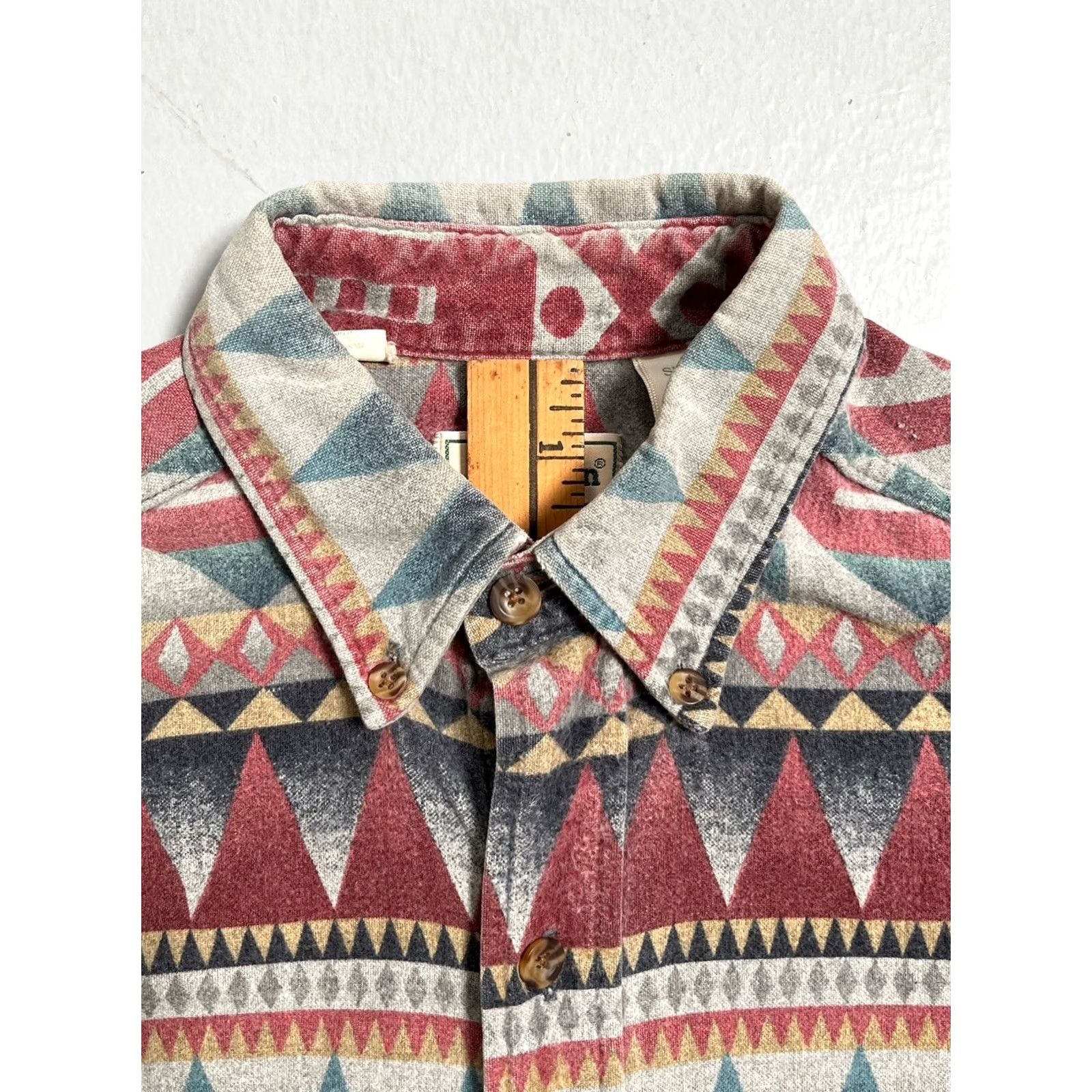 Vintage VINTAGE LL Bean Navajo Aztec Southwestern Print Button Shirt Made in USA S Size US S / EU 44-46 / 1 - 2 Thumbnail