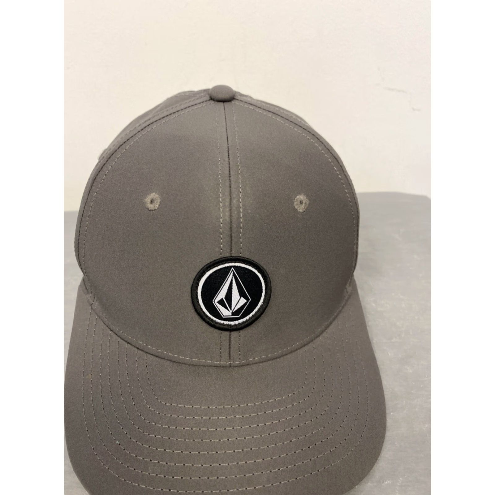 Volcom VINTAGE Volcom Baseball Cap Fitted Hat Men S/M Gray Casual Lightweight 90s Size ONE SIZE - 2 Thumbnail