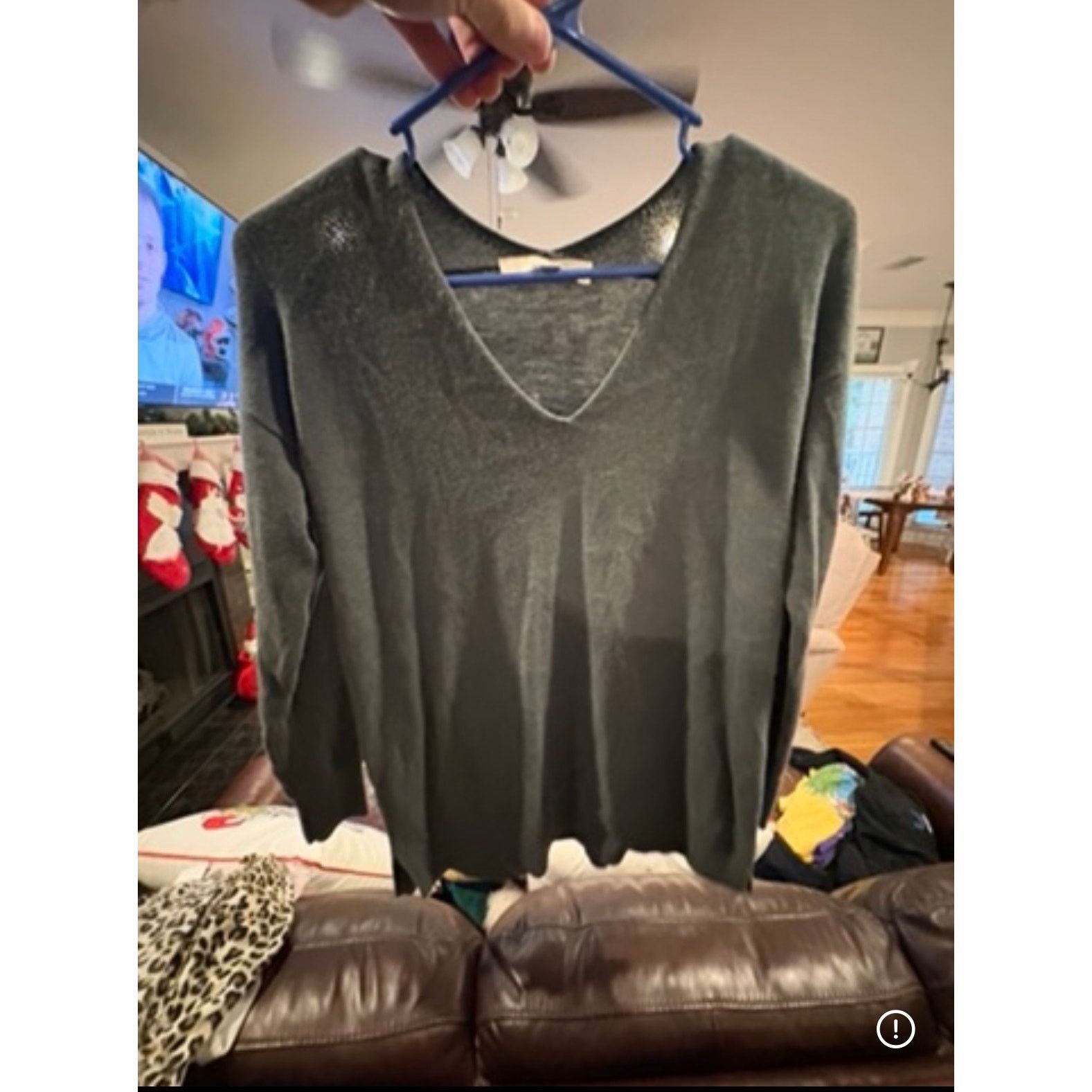 Loft LOFT Women’s XS Dark Green V-Neck Sweater Long Sleeve Size XS / US 0-2 / IT 36-38 - 2 Thumbnail