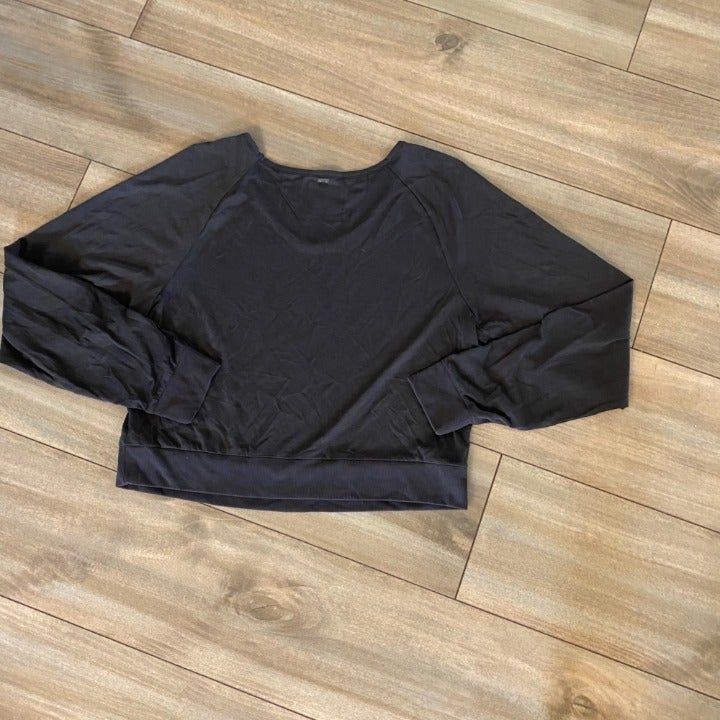 Under Armour Under Armour Black Athletic Cropped Shirt Women Large Bin I- Size L / US 10 / IT 46 - 1 Thumbnail