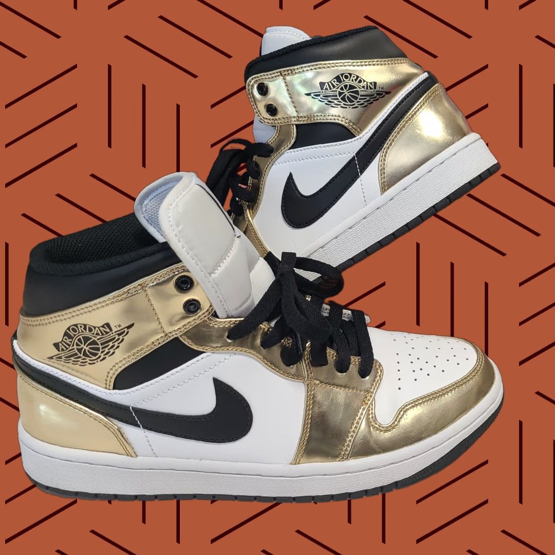 Nike Nike Jordan 1 Mid SE Metallic Gold 2020 Sneaker Unisex Adults Sz 9 US 8 UK Gold Toe Box Crease-Free, 42.5 EU Mens Womens Shoes Size US 10 / EU 43 - 1 Thumbnail