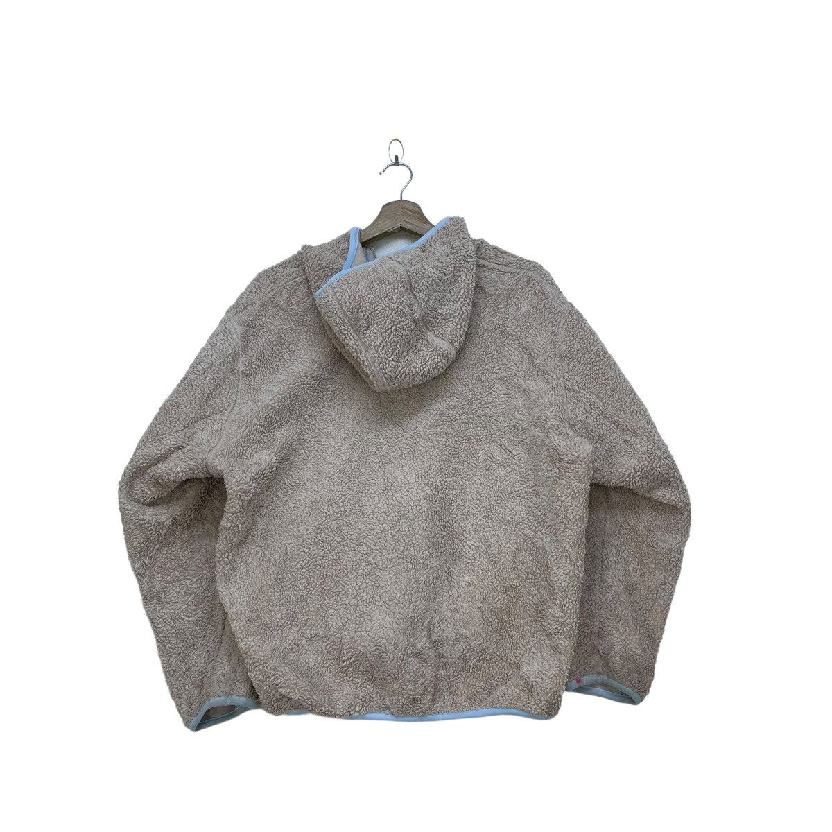 JW Anderson × go slow caravan Japanese J W Anderson x Uniqlo Hooded Deep Pile Size M / US 6-8 / IT 42-44 - 2 Thumbnail