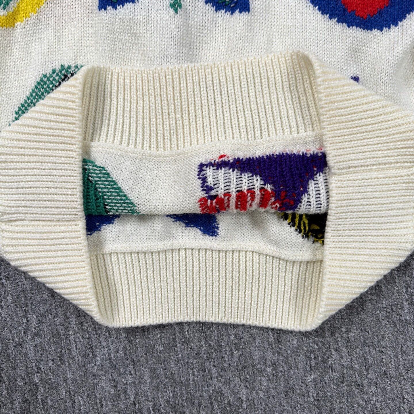 Louis Vuitton LV white floral print sweater Size US M / EU 48-50 / 2 - 3 Thumbnail
